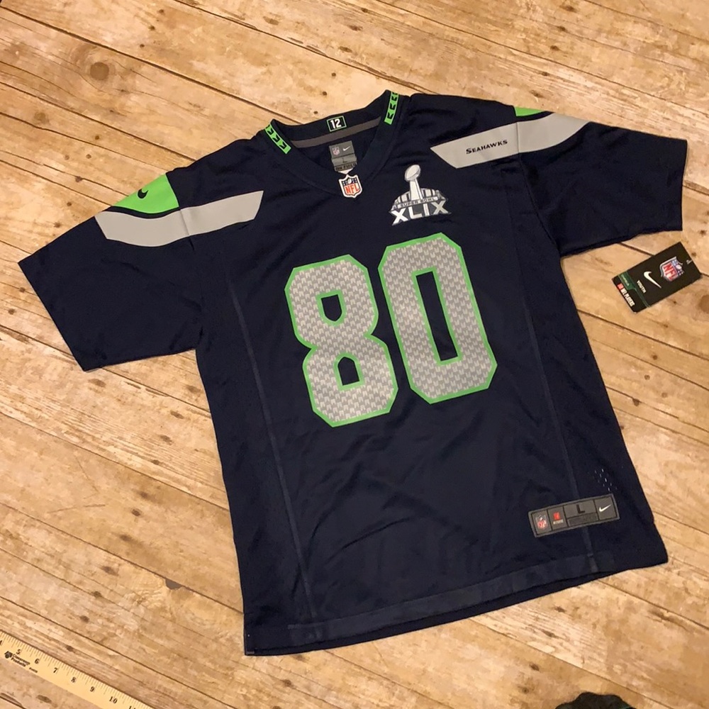 Nike Super Bowl 49 NFL on The Field Seattle Seahawks Youth Jersey Size Large.